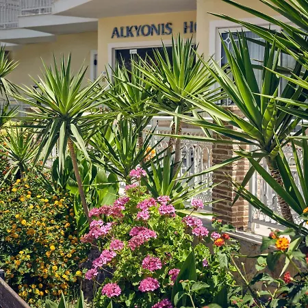 Alkyonis Hotel apartamentowy 2*