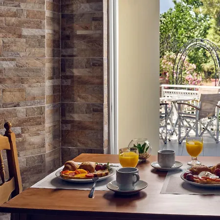 Hotel apartamentowy Alkyonis 2*