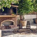 شقة فندقية Alkyonis