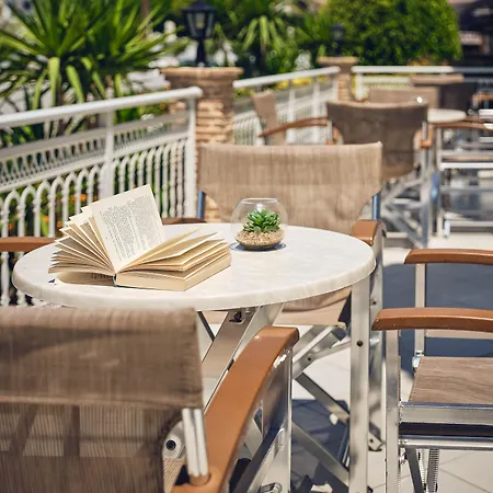 Apartmanhotel Alkyonis 4*