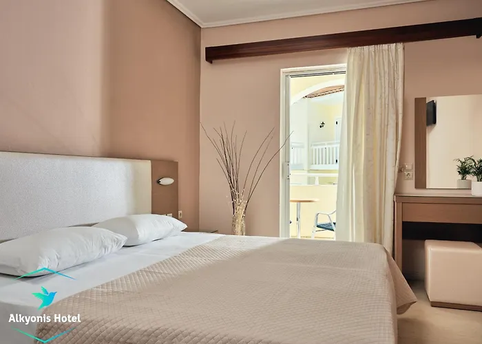 Aparthotel Alkyonis 4*