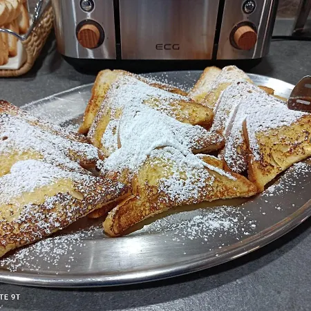 阿尔吉奥尼斯酒店 拉加纳斯