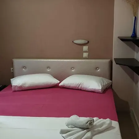 Ξενοδοχείο με διαμερίσματα Alkyonis 4*